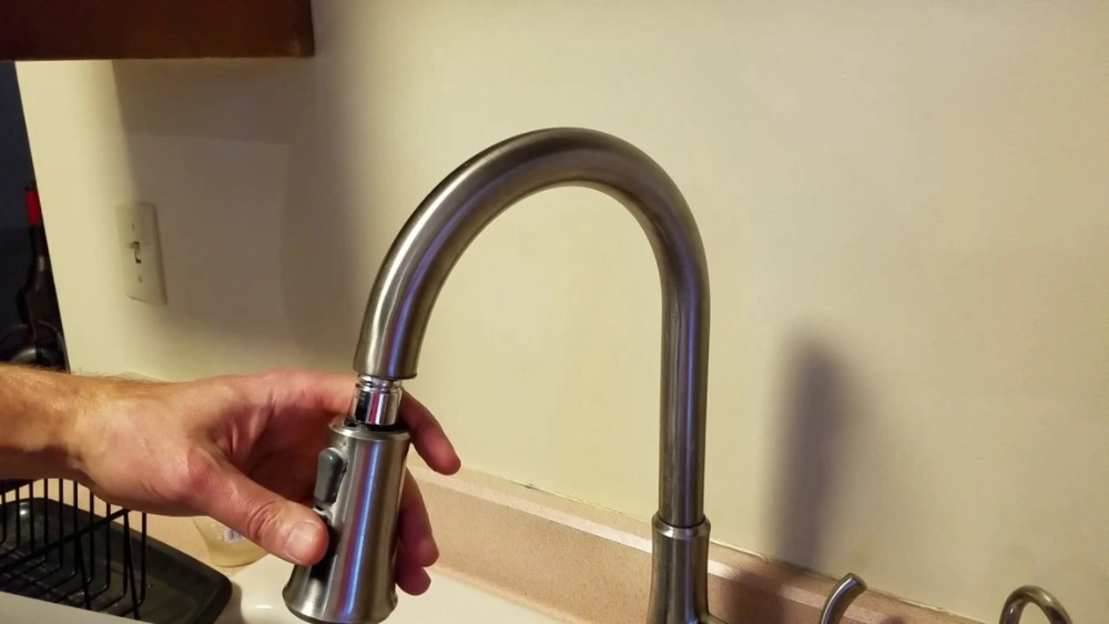 How to Properly Measure Your Faucet Pull down Attachment: Expert Guide