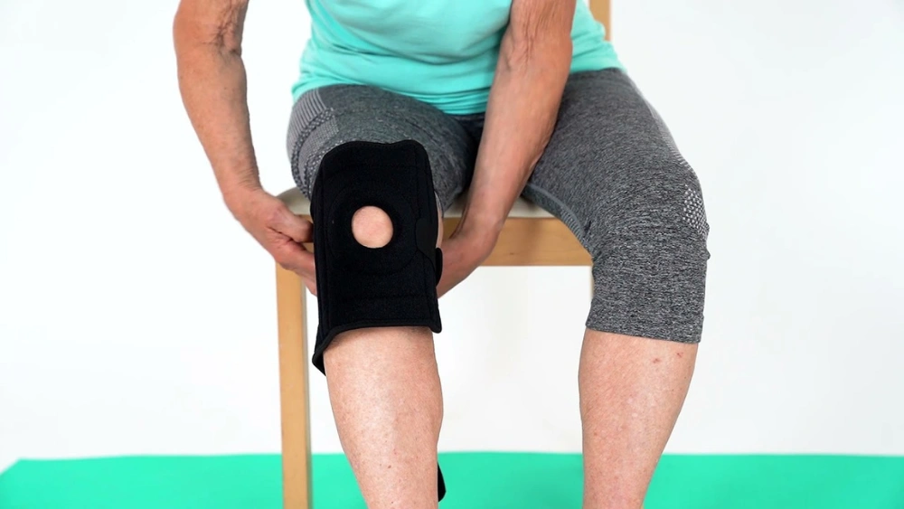 How to Put on Knee Pads: Expert Tips for Safety