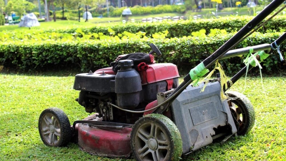 Where Can I Dispose of Old Lawn Mowers: Best Solutions